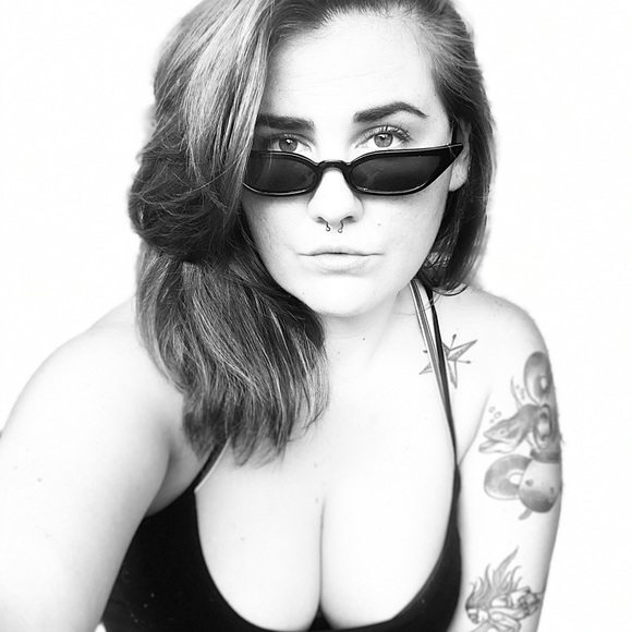 Meet your Posher, Emma - Picture 6 of 8